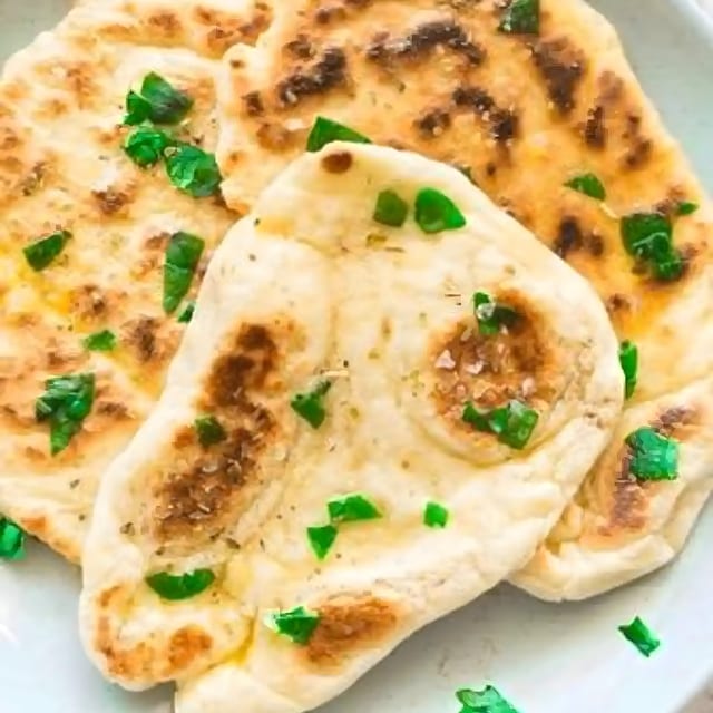 Garlic Cheese Naan.